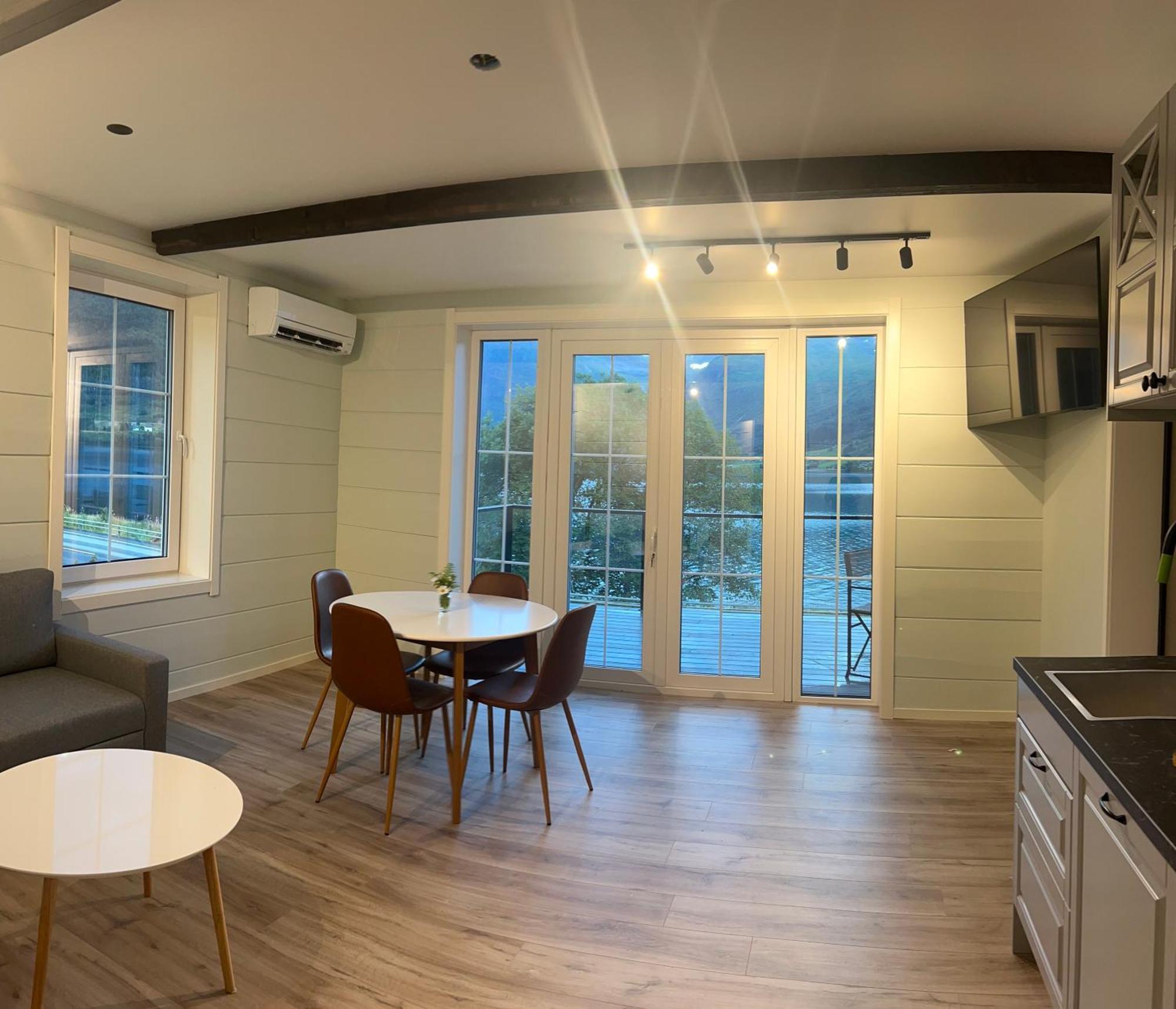 Husslattene Apartments With Terrace Skei  Exterior foto