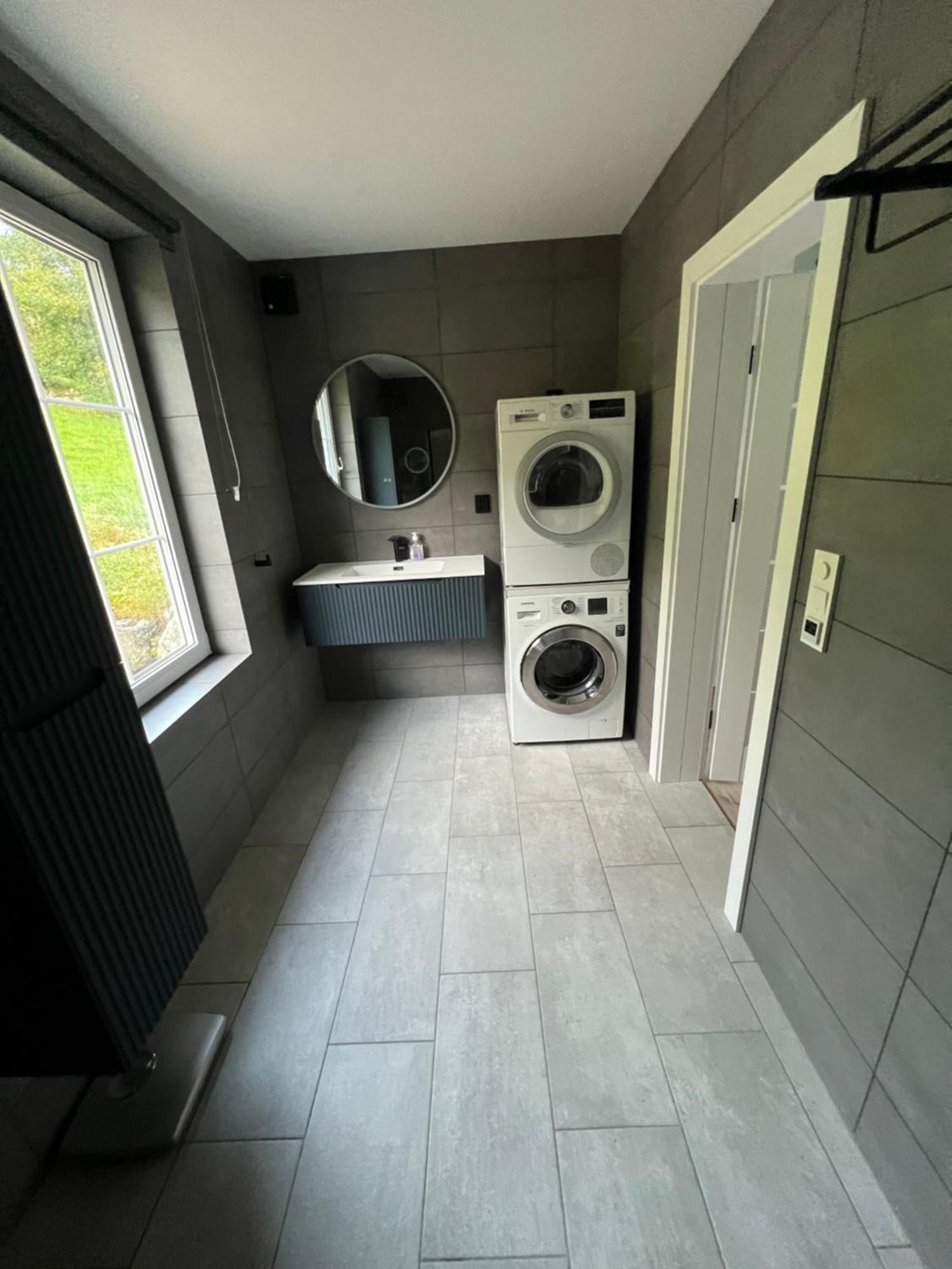 Husslattene Apartments With Terrace Skei  Exterior foto